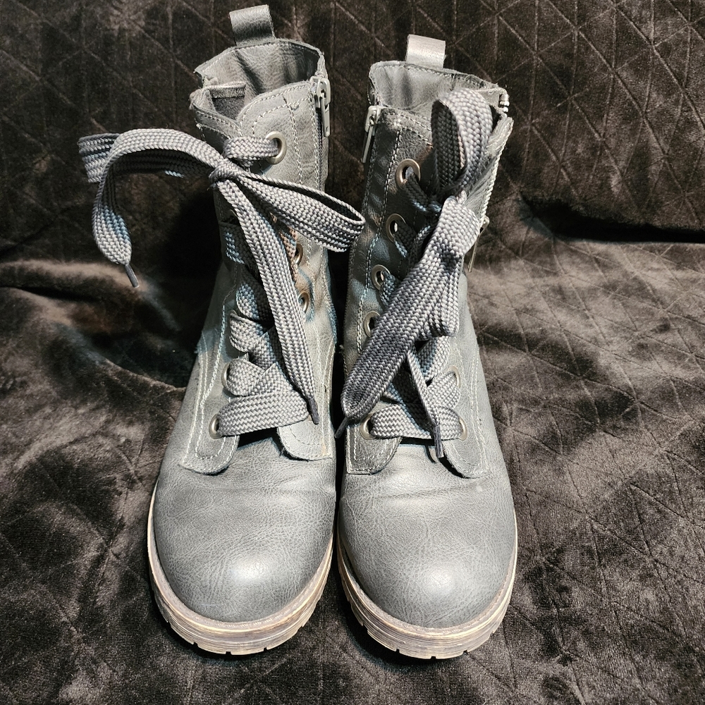 Sugar gray combat hiking rugged boots